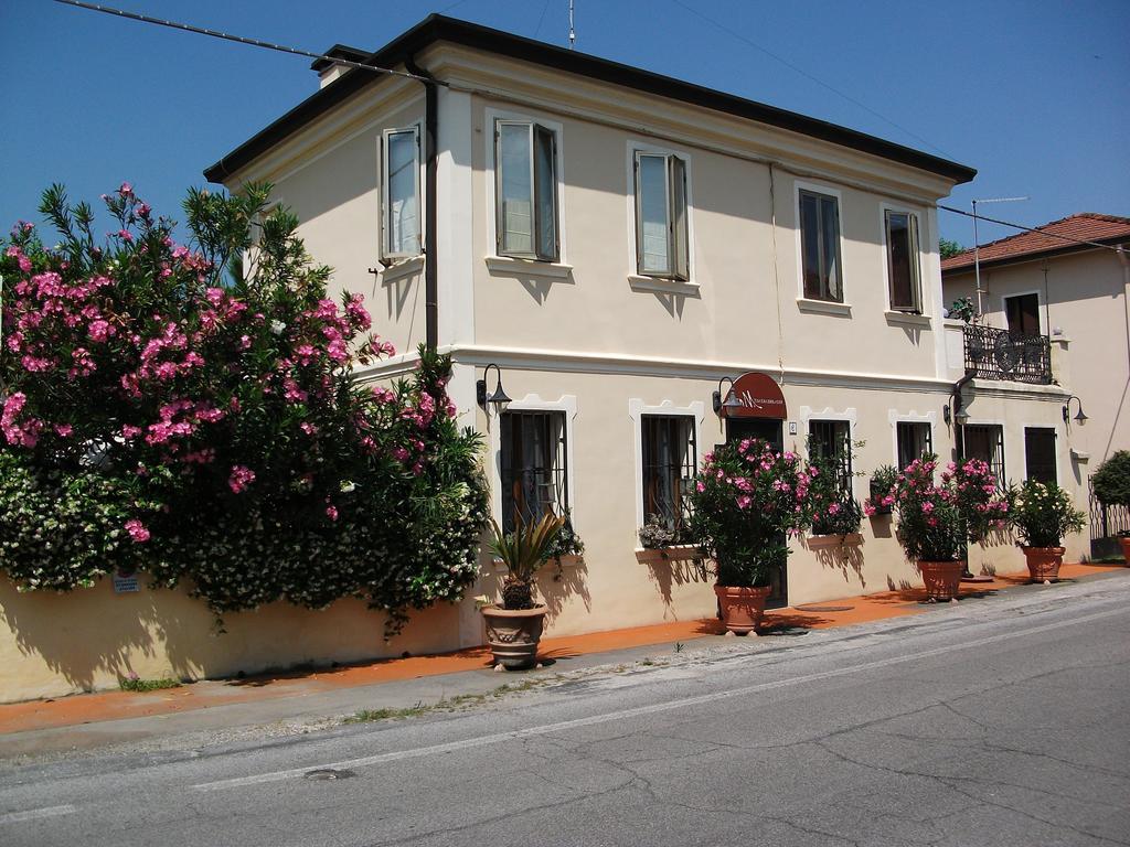 Taglio di Po Bed And Breakfast Di Manu מראה חיצוני תמונה