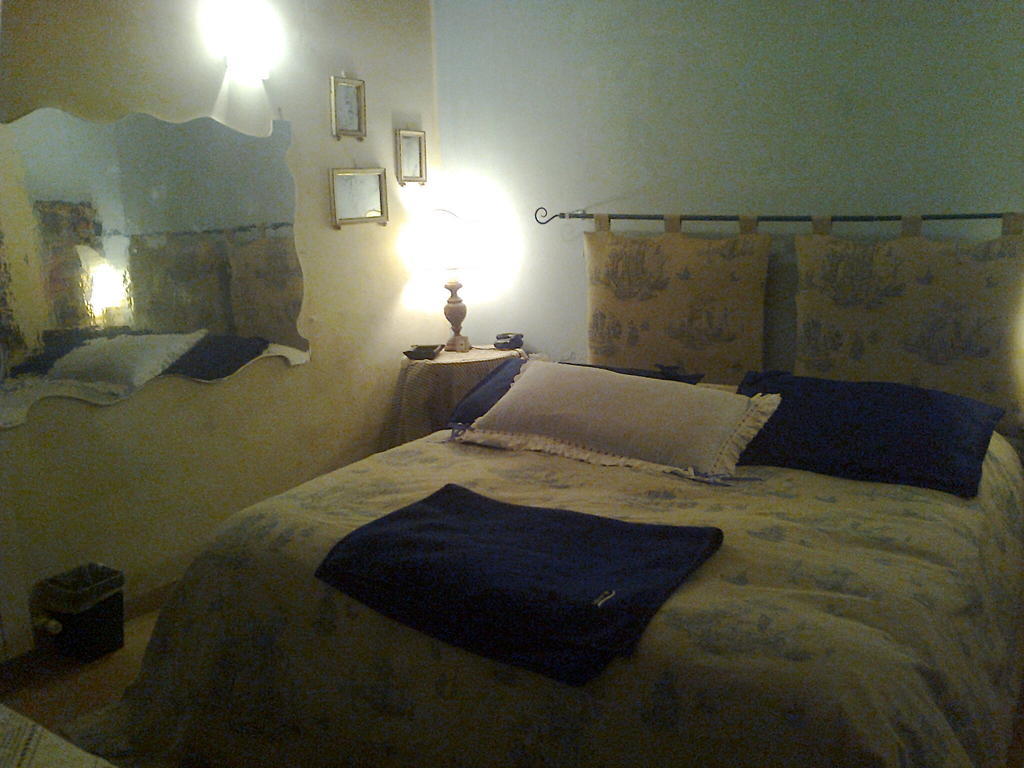 Taglio di Po Bed And Breakfast Di Manu חדר תמונה